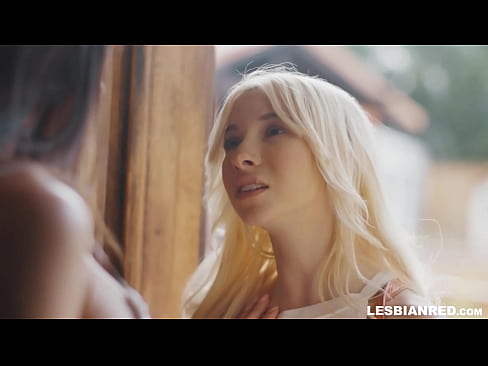 ❤️ Tjejen kommer hem några månader senare och slutar med att äta sin styvmors fitta. ❤ Just porr at sv.pornoklinge.ru ❌️❤